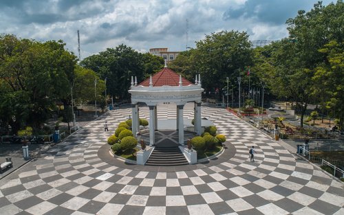 Bacolod The Ruins, San Sebastian Cathedral, and City Tour