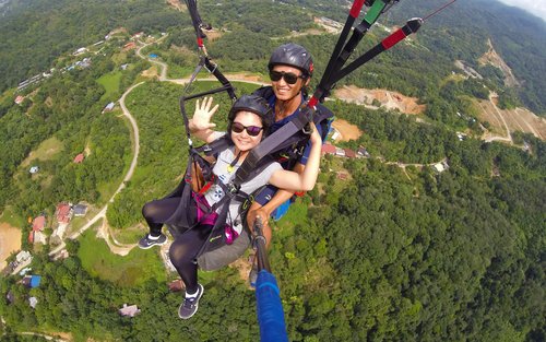 Ranau Paragliding Experience with Desa Farm Day Tour