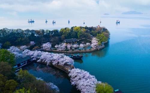 Wuxi Nianhua Bay+Yuantouzhu Scenic Area 3 days 2 nights group tour
