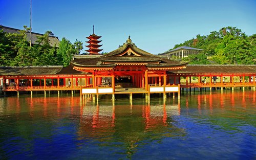 Hiroshima & Miyajima One Day Tour from Hiroshima, Osaka or Kyoto