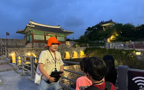 Halbtägige Wanderung zur Festung Suwon Hwaseong mit lokalem Mittagessen