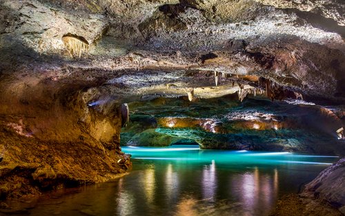 巴伦西亚出发的圣何塞洞穴一日游