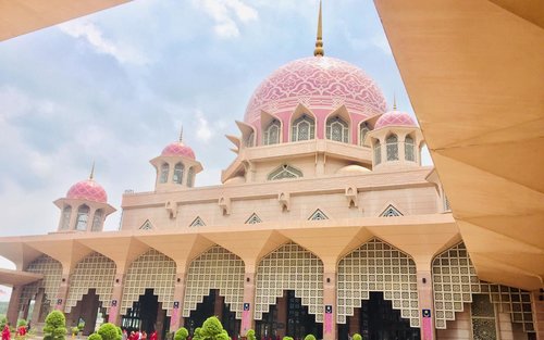 Private Putrajaya Sightseeing Experience