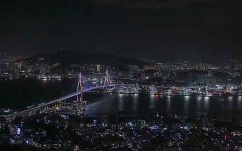 Busan Yeongdo Mt. Bongnaesan Nachtwanderung mit koreanischen Snacks