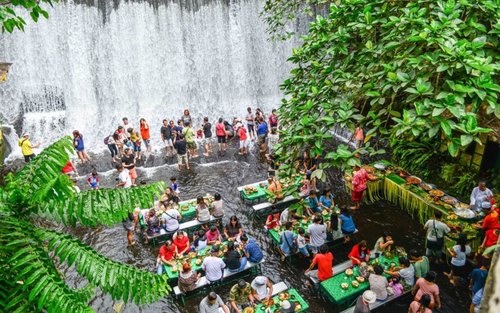 Excursão de Dia Inteiro Villa Escudero no Campo e Cachoeira