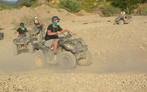 Alanya: Quad szafari élmény transzferrel
