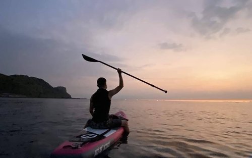 Novo Taipei: Passeio de SUP ao nascer/pôr do sol na Baía de Longdong, no canto nordeste