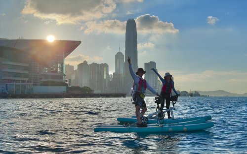 Atividades aquáticas no Porto de Vitória