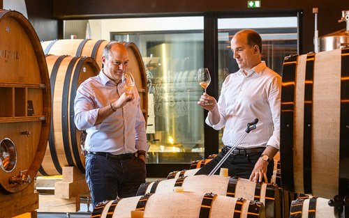 Maison de Champagne, Family Growers Day Tour with Traditional Lunch