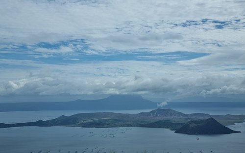 Manila City and Tagaytay Tour