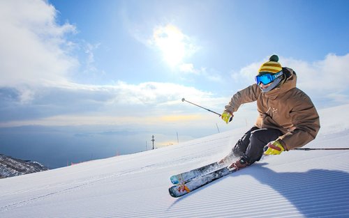 Biwako Valley Ski & Snow Play Day Tour From Osaka