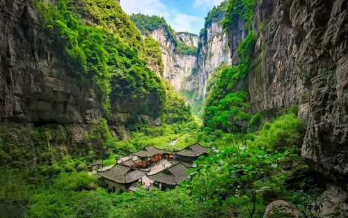 武隆天生三桥 & 龙水峡地缝一日小团游