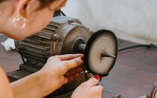 Cours de création de bijoux en argent à Ubud