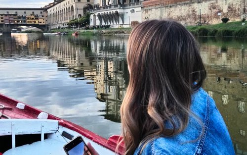 Crucero al atardecer en Florencia con Prosecco