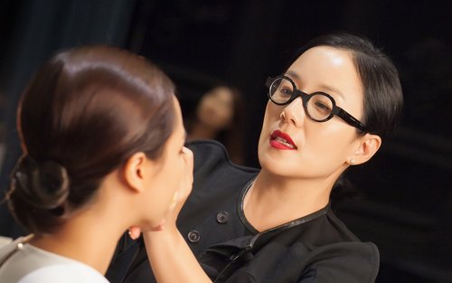 정샘물 K-뷰티 메이크업 그룹 클래스 & 1:1 메이크업 (성수)