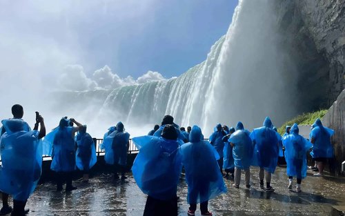 Niagara Falls, bådtur og tur bag vandfaldene