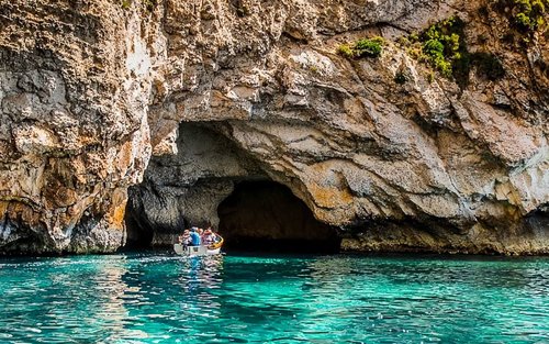 Blue Grotto Scenic spot