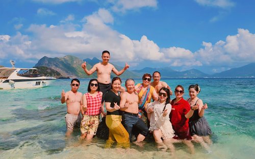 Excursió de mig dia en llanxa ràpida per fer snorkel a Con Dao Hon Tai