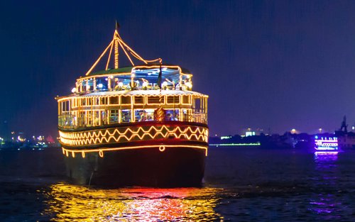 Goa: Abendessen auf der Swastik Cruise mit Unterhaltung