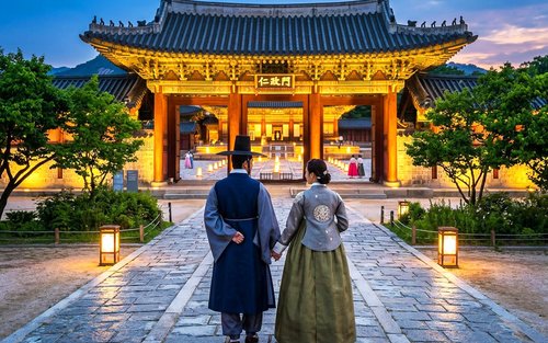 ทัวร์กลางคืนในโซล: พระราชวังชางกยองกุง, ตลาดกวางจัง, สวนสาธารณะนักซาน  