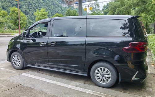 Airport/Train Station Pick-up & Drop-off: Zhangjiajie City and Wulingyuan Area