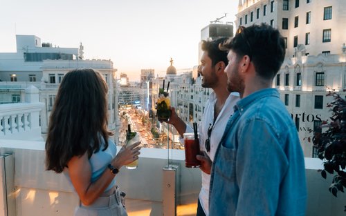 Madrid Tapas and Wine Tour with Optional Rooftop Drinks