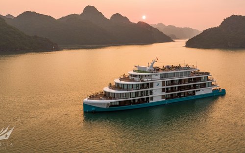 Du thuyền Capella 2N1Đ: Vịnh Hạ Long & Vịnh Lan Hạ