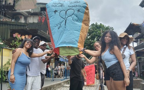 Shifen Old Street Sky Lantern Blessing Experience - Grandma's Lantern