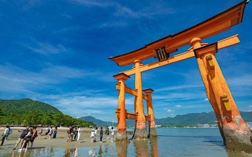 Lawatan 1 Hari ke Miyaji & Iwakuni: Meneroka Landskap Jepun yang Ikonik