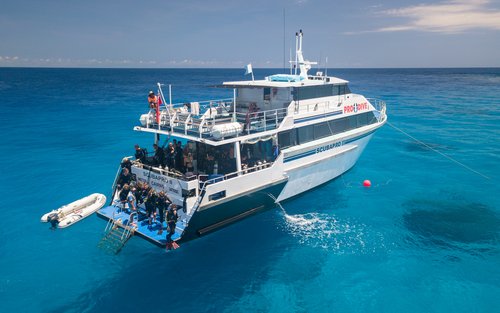 PADI 3-Araw/2 Gabing Liveaboard Trip 