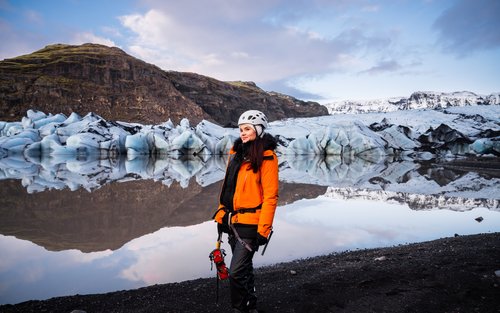 South Coast & Glacier Hike: Waterfalls, Black Beach & Ice Walk