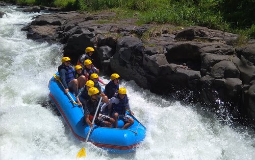 rafting v Lomboku