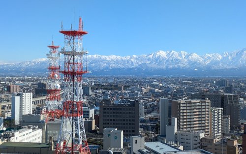 Stadtrundfahrt Toyama: Traditionelle Straßenbilder und lokale Geschichte