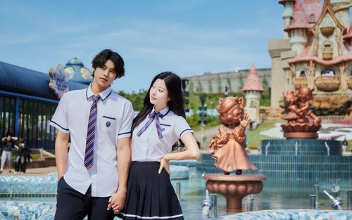 Lotte World Busan Gamsung Gyobok School Uniform Rental