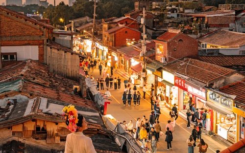 Buong araw na malaking grupong paglilibot sa Quanzhou Kaiyuan Temple
