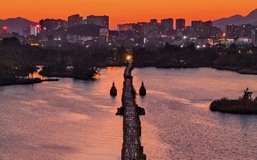 Xiamen to Jinjiang round-trip private car day tour