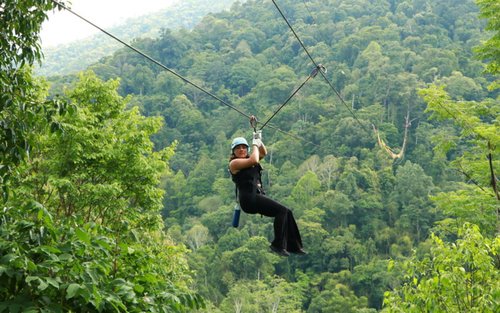 清邁金剛微笑高空滑索
