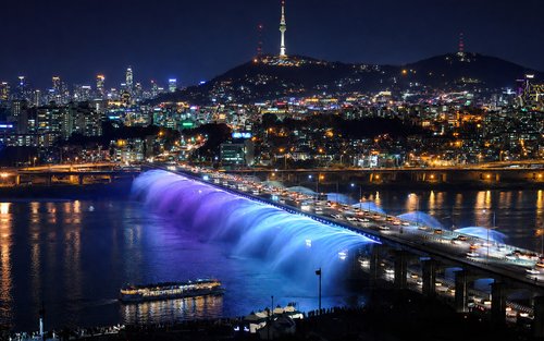 Han River Night Cruise Tour with Local Market Food & Hidden Viewpoint