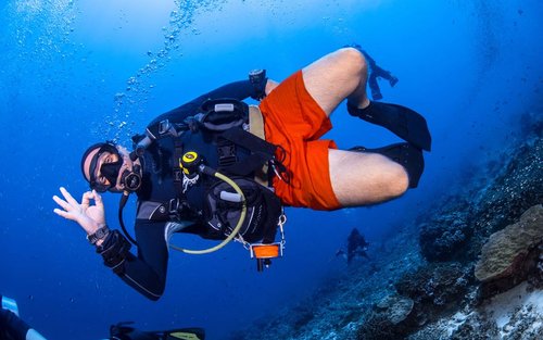 Lawatan Menyelam Sehari di Pattaya dengan PADI 5 Star Center