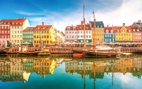 Copenhagen Half-Day Nyhavn & Christiansborg Walking Tour