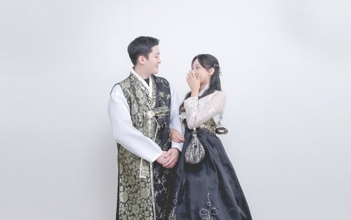 Hanbok Rental in Busan Gamcheon Culture Village