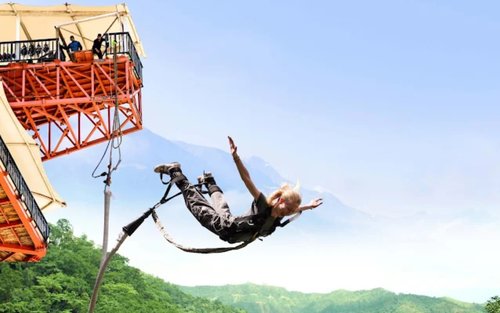 Bungee Jumping Experience in Rishikesh