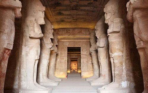 Historische Tagestour nach Assuan ab Marsa Alam 