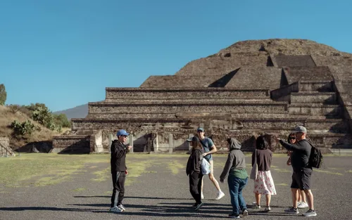 Tour mattutino di mezza giornata alle piramidi di Teotihuacan da Città del Messico