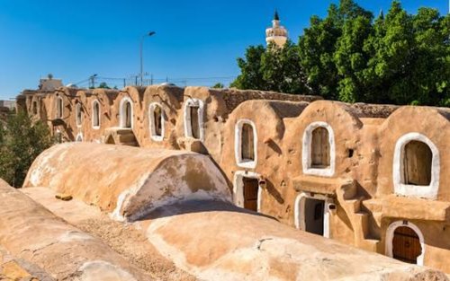 Excursion historique en petit groupe à Djerba, Tataouine et Chenini