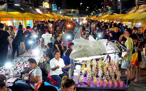Private PKW-Charter Krabi Nachtmarkt-Trip von TTD