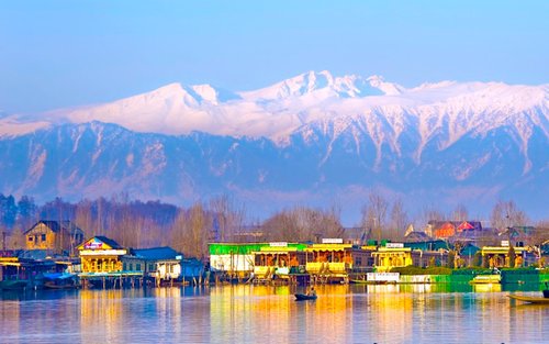 4-Day Private Guided Kashmir Tour: Srinagar, Gulmarg & Pahalgam