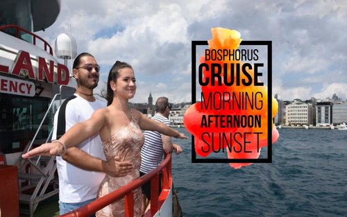 Двухчасовой круиз по Босфору в Стамбуле на большом групповом катере с осмотром достопримечательностей