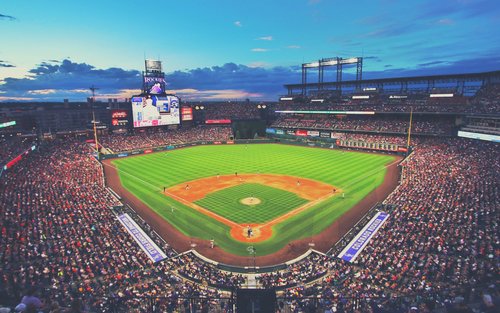 Partit de beisbol dels Colorado Rockies al Coors Field