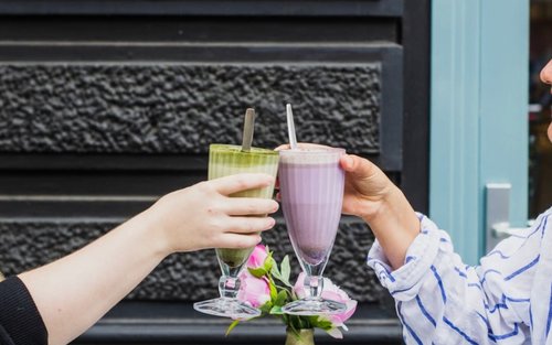 Tour privato di mezza giornata a Osaka: cibo e caffè